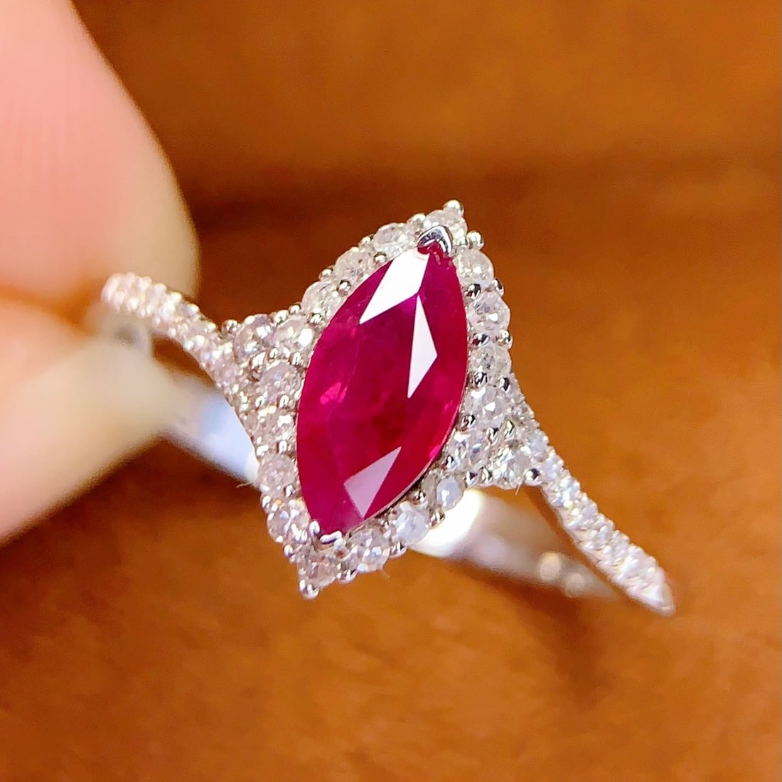 14k Gold 0.7 Ct Natural Ruby & Diamond Ring - 4