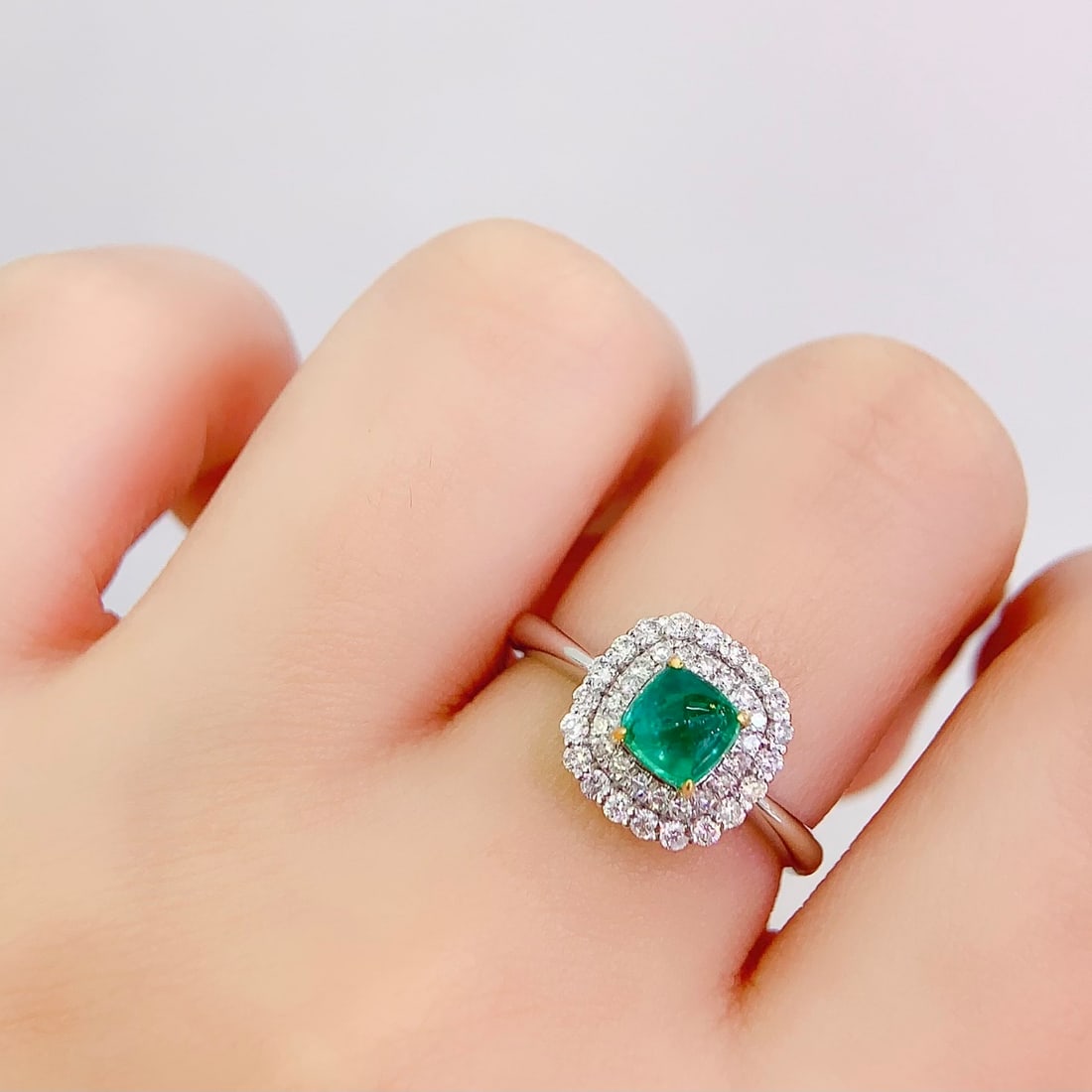 14k Gold 1 Ct Vivid Green Natural Emerald & Diamond Ring - 6