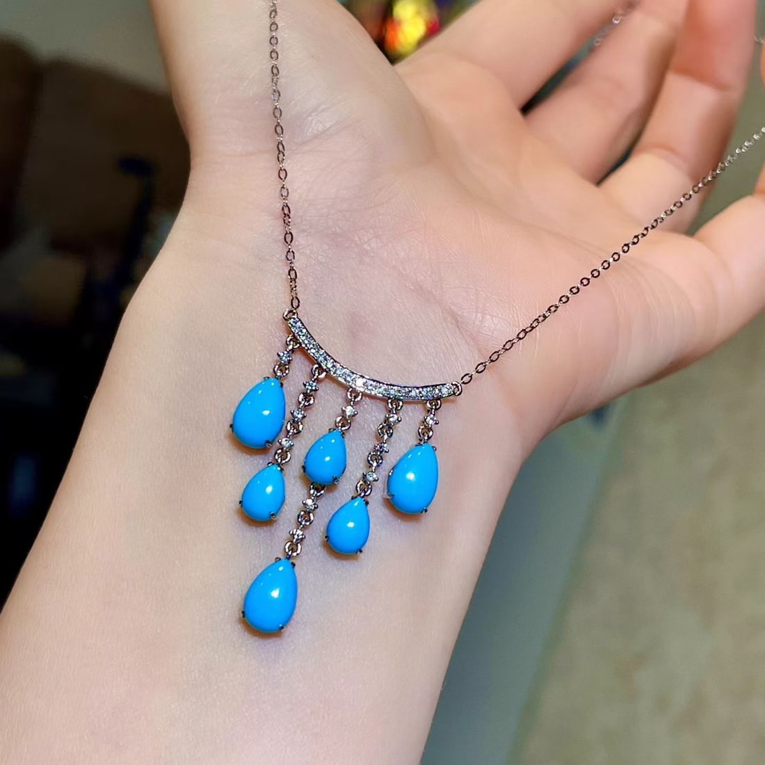 14k Gold 6.15 Ctw Natural Blue Turquoise & Diamond Necklace - 4