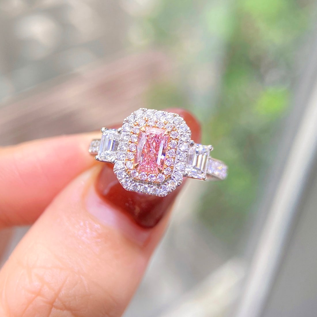 Gia Certified 14k Gold 1.72 Ctw Natural Pink Diamond & Diamond Ring: Ref:231106424 // gold content:14k gold // ring size:7. 25us // // main gemstone:pink diamond // certified:gia // shape:radiant // carat weight:0. 51ct // clarity grade:si1 // color:pink //