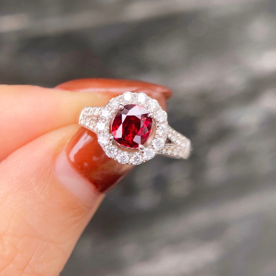 14k Gold 1.36 Ctw Natural Ruby & Diamond Ring - 2