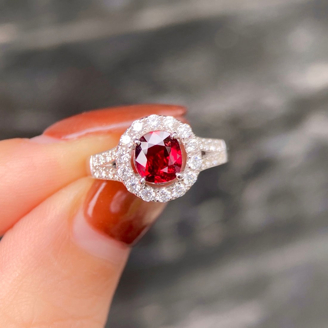 14k Gold 1.36 Ctw Natural Ruby & Diamond Ring - 3