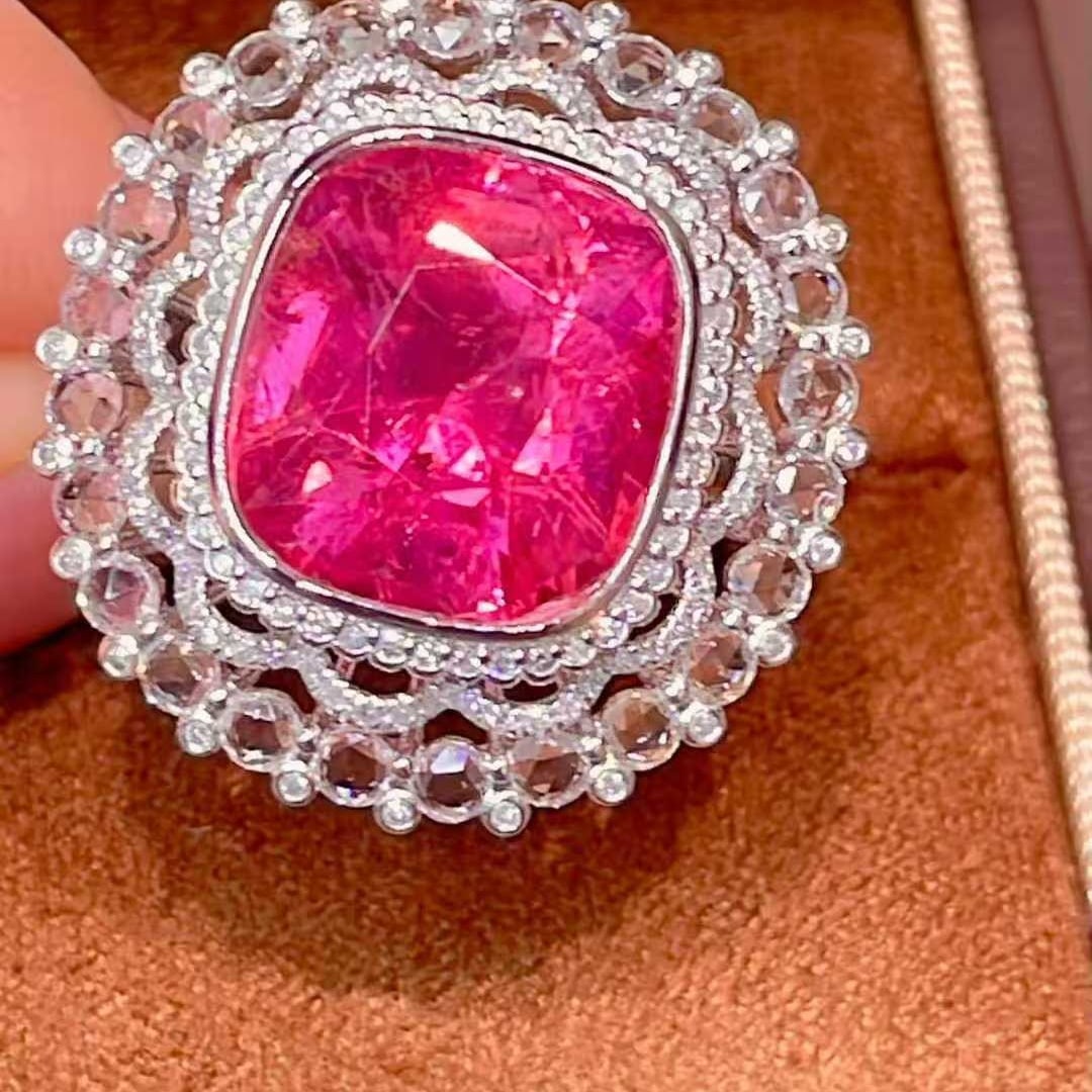 14k Gold 9.09 Ctw Natural Tourmaline & Diamond Ring: Ref:231107013 // gold content:14k gold // ring size:7. 25us // // main gemstone:tourmaline // shape:cushion // carat weight:8. 59ct // color:red // treatment:natural // // adjacent gemstone 2 :