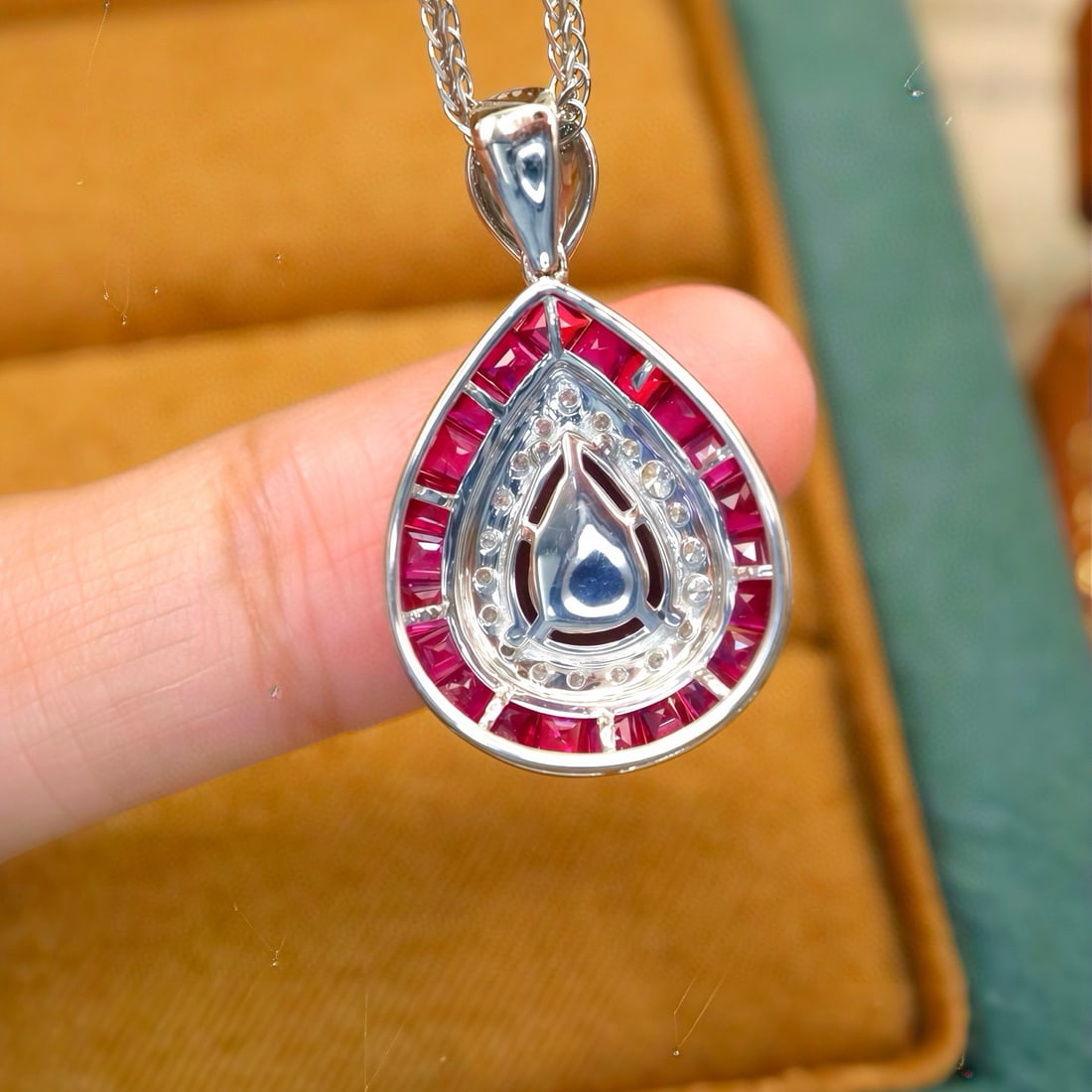 14k Gold 2.55 Ctw Natural Ruby & Ruby Pendant( Without Chain ) - 4