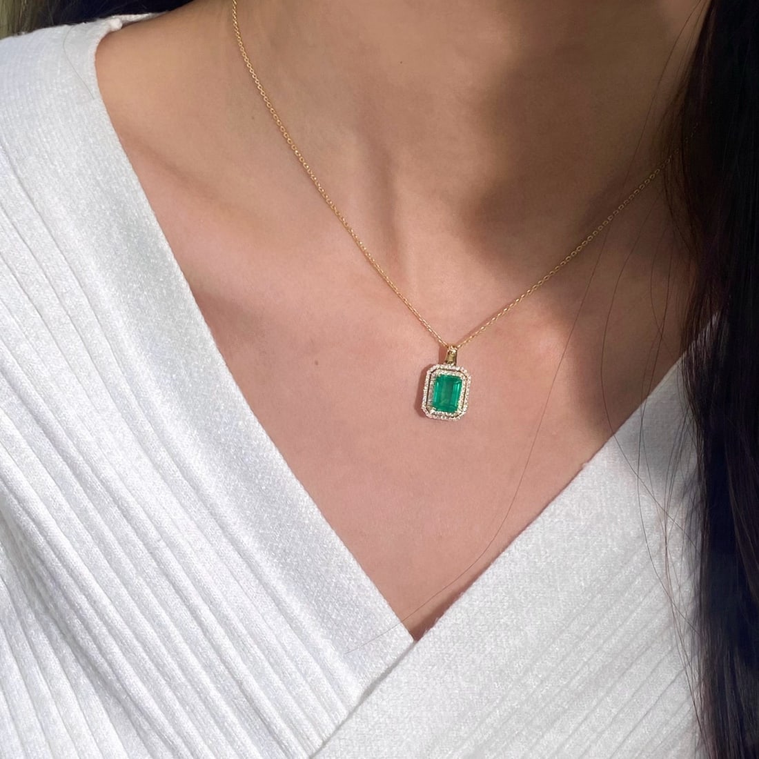 14k Gold 2.33 Ctw Natural Emerald & Diamond Pendant( Without Chain ) - 8