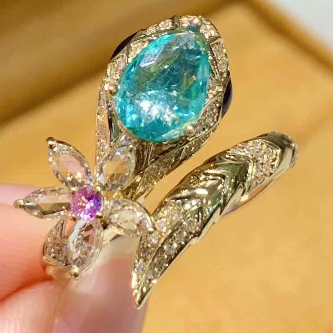 14k Gold 0.7 Ct Natural Paraiba Tourmaline & Diamond Ring - 6