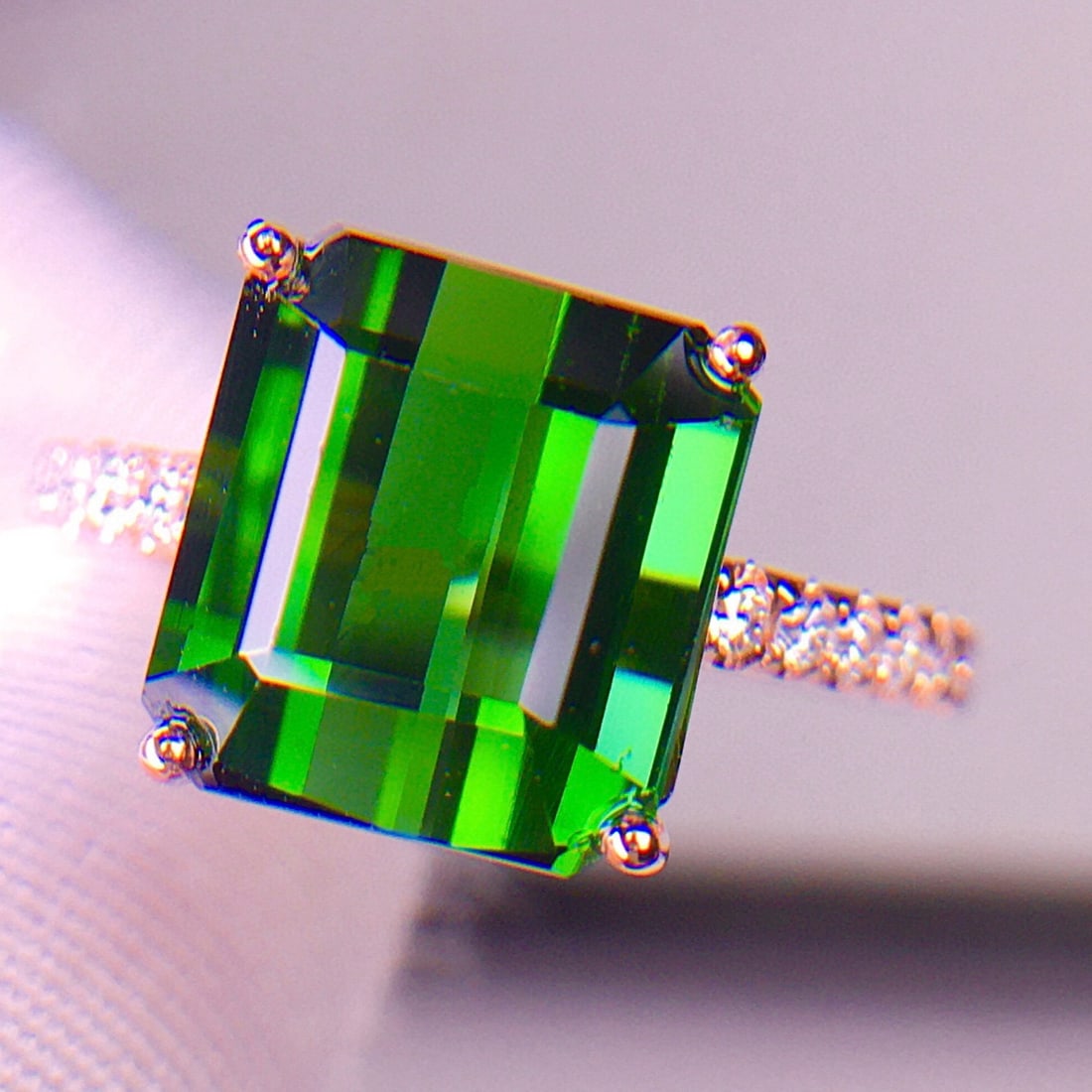 14k Gold 5.5 Ct Natural Tourmaline & Diamond Ring - 4