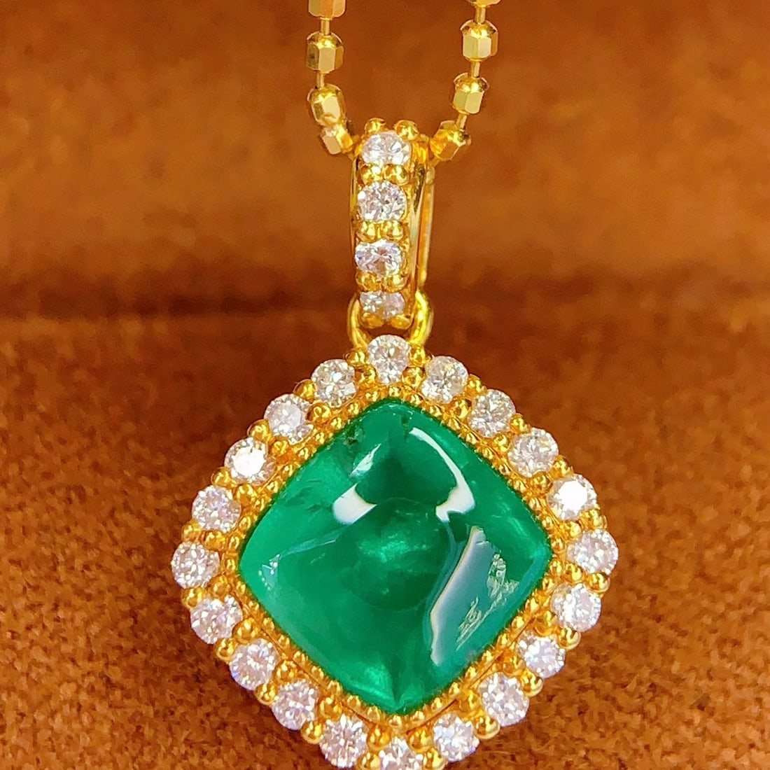 14k Gold 2.2 Ct Natural Emerald & Diamond Pendant( Without Chain ) - 3