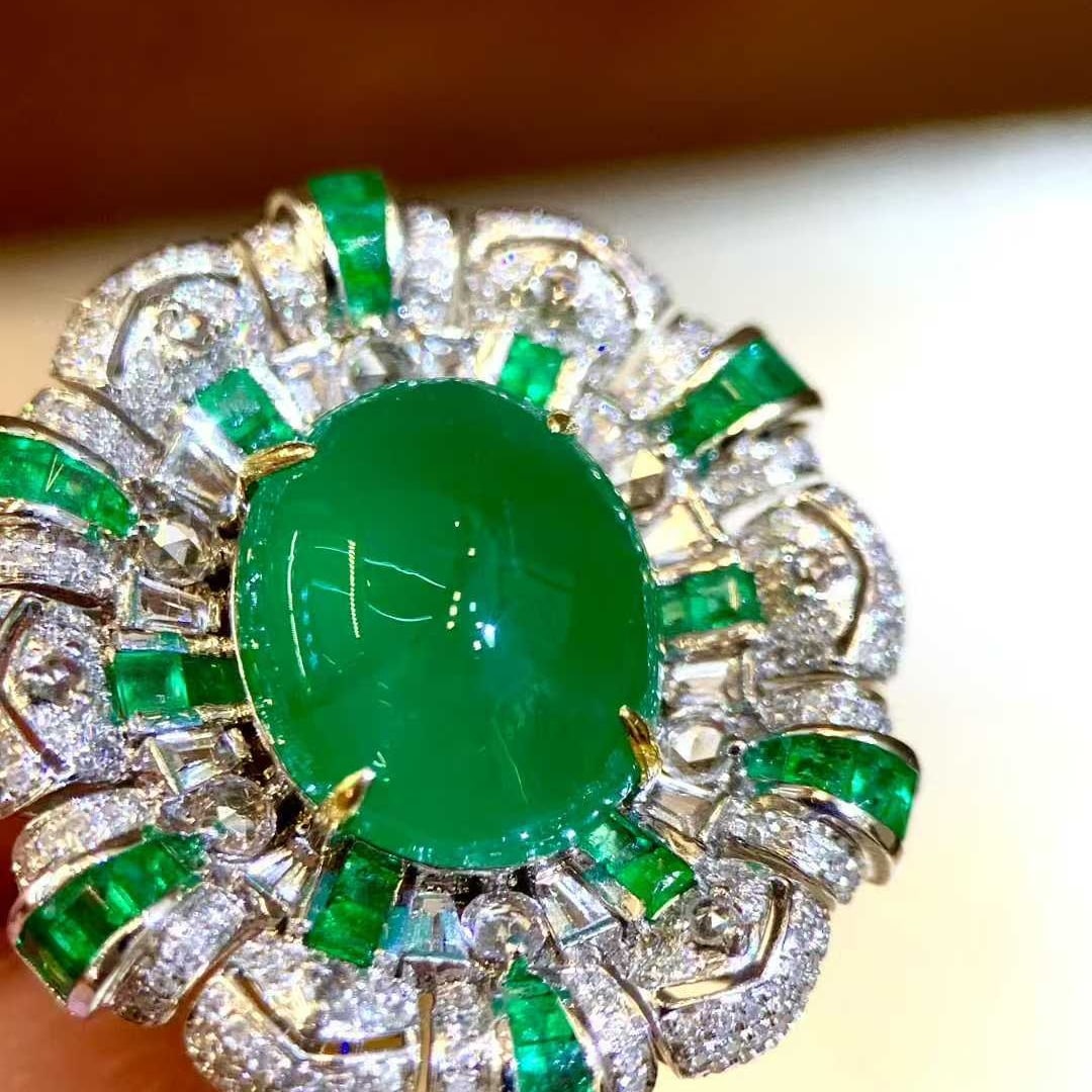 14k Gold 8.05 Ct Natural Emerald & Diamond Ring - 6