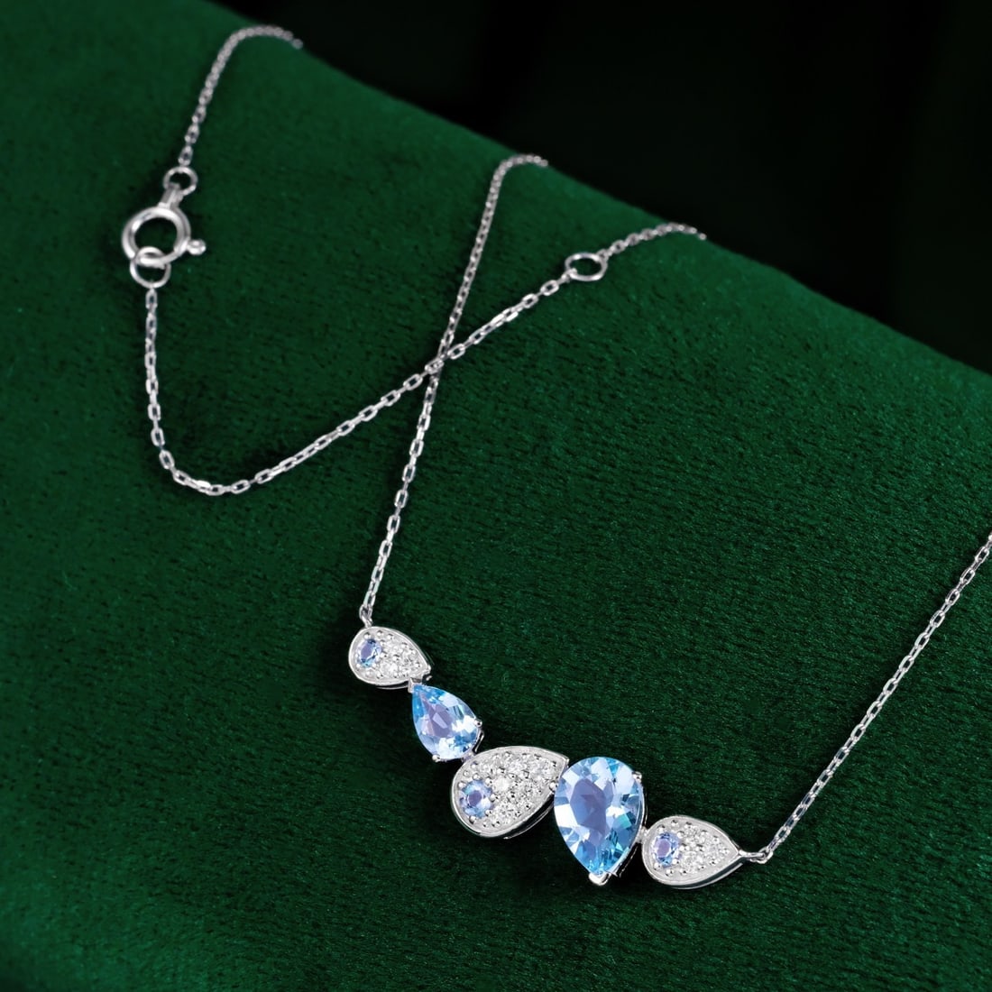 14k Gold 1.83 Ctw Natural Aquamarine & Diamond Necklace - 3