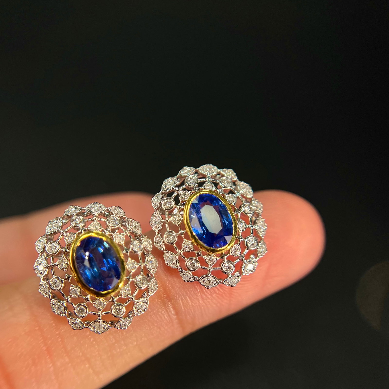 14k Gold 1.95 Ct Natural Sapphire & Diamond Earrings - 6