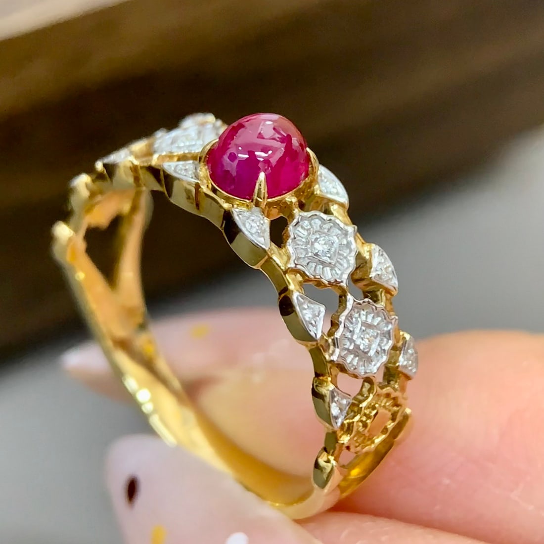 14k Gold 0.69 Ctw Natural Ruby & Diamond Ring - 3