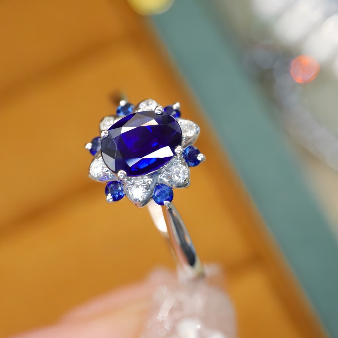 14k Gold 0.80 Ctw Natural Sapphire & Sapphire Ring - 2