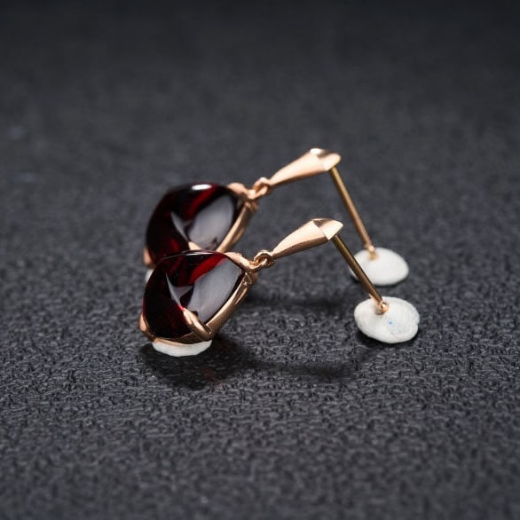 14k Gold 10.33 Ct Natural Garnet Earrings - 4