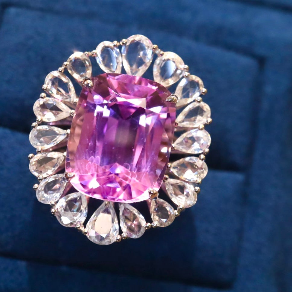 14k Gold 20.03 Ctw Natural Kunzite & Sapphire Ring - 4