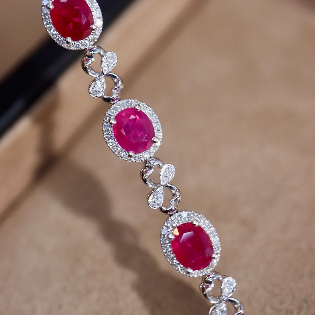 14k Gold 5.85 Ctw Natural Ruby & Diamond Bracelet - 7