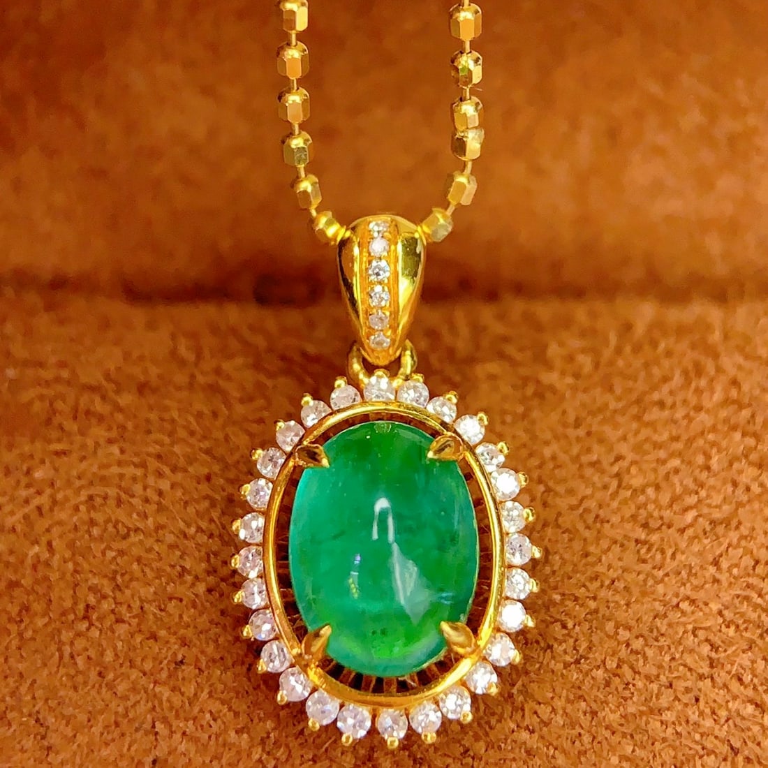 14k Gold 1.5 Ct Vivid Green Natural Emerald & Diamond Pendant( Without Chain ) - 3