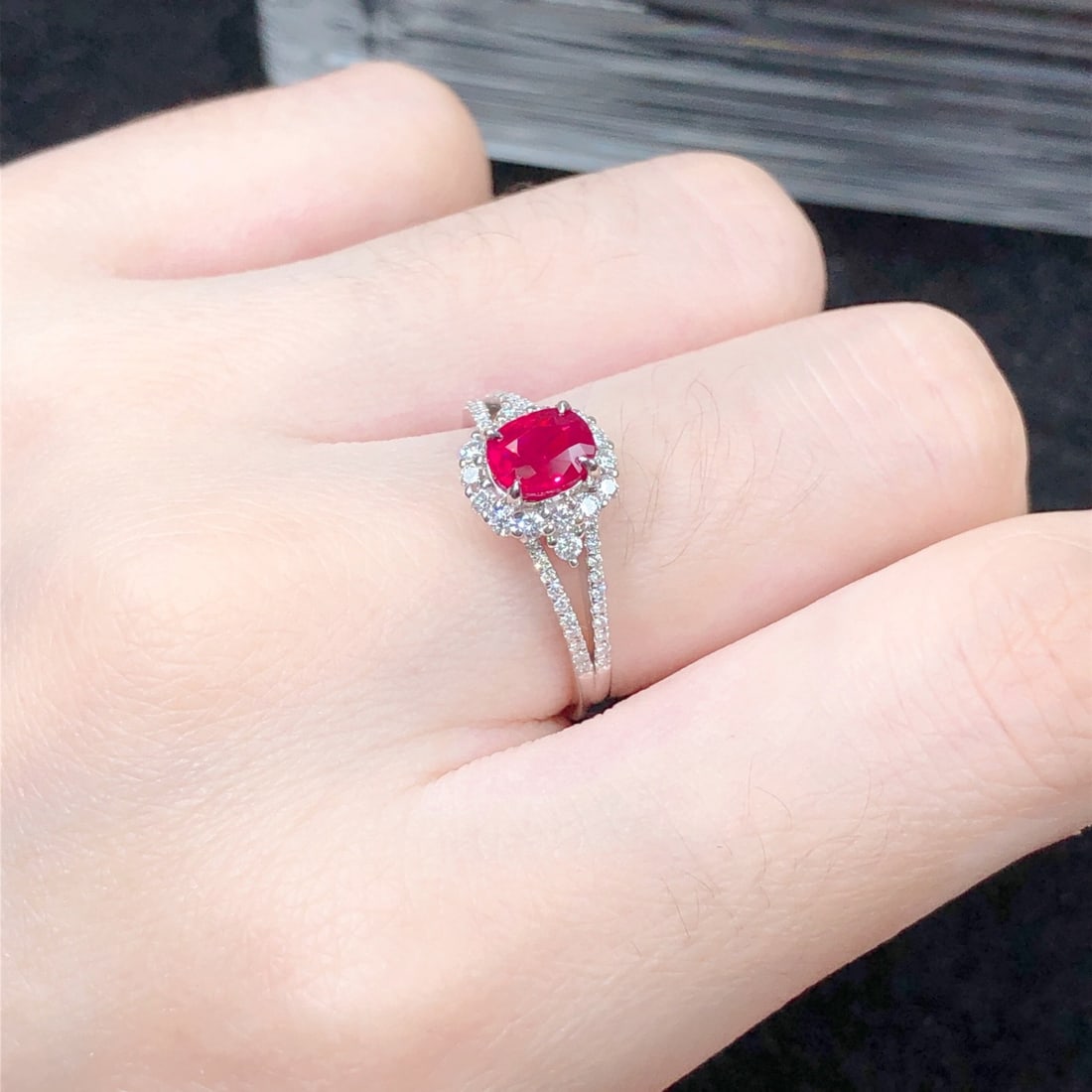 14k Gold 1.32 Ctw Natural Ruby & Diamond Ring - 8