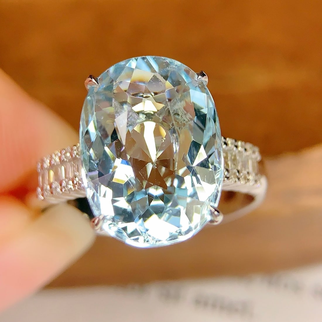 14k Gold 5.95 Ct Natural Aquamarine & Diamond Ring - 2