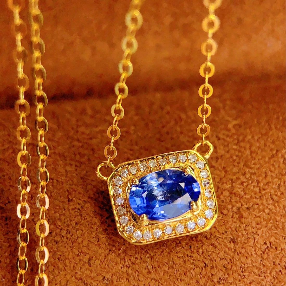 14k Gold 0.8 Ct Natural Sapphire & Diamond Necklace - 6