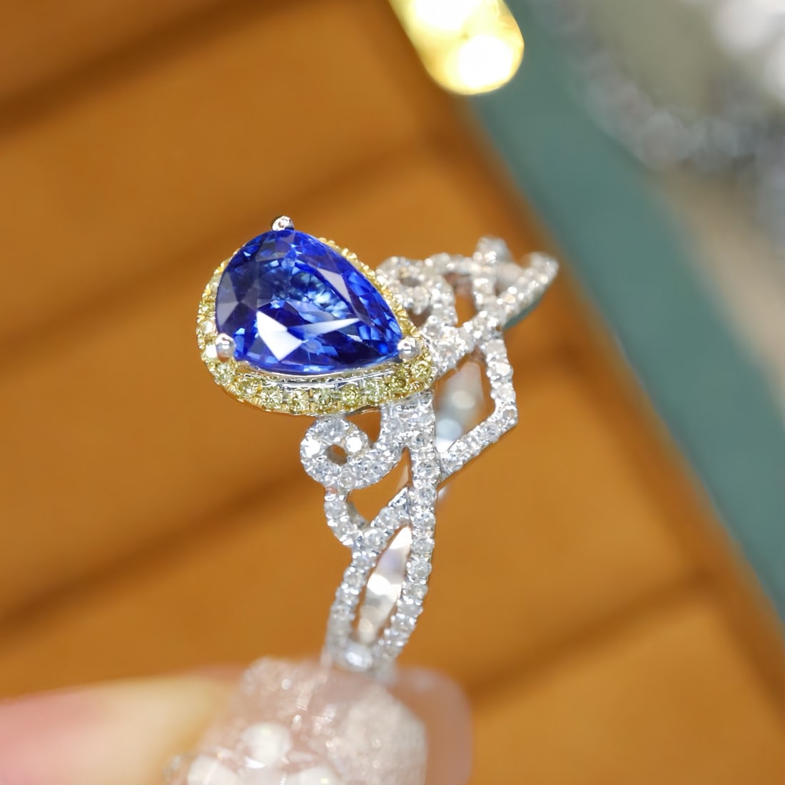 14k Gold 1.43 Ctw Natural Sapphire & Diamond Ring - 2