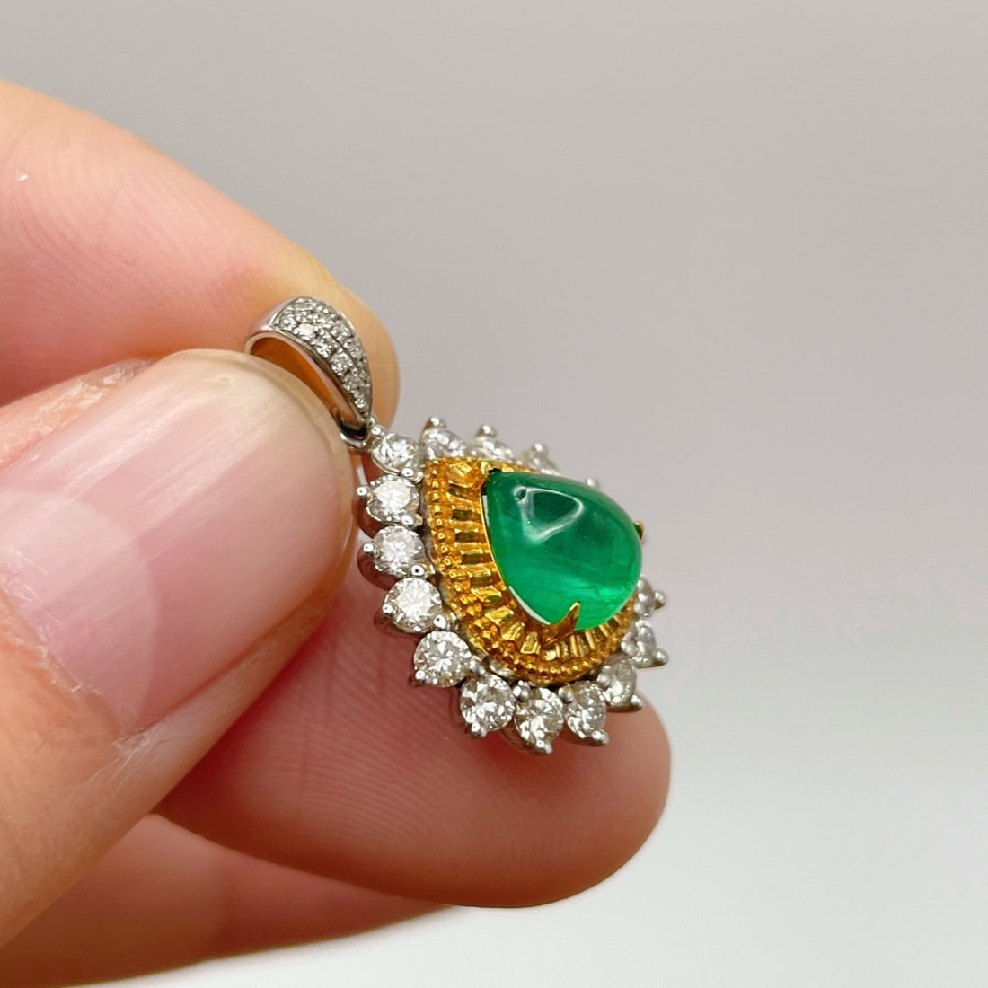 14k Gold 2.01 Ctw Vivid Green Natural Emerald & Diamond Pendant( Without Chain ) - 4