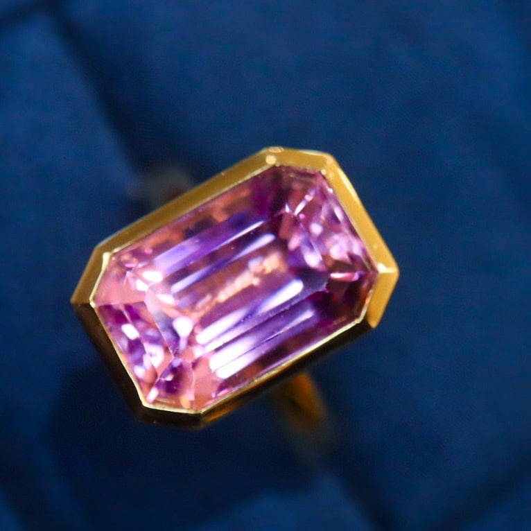 14k Gold 8.50 Ct Natural Kunzite Ring - 7