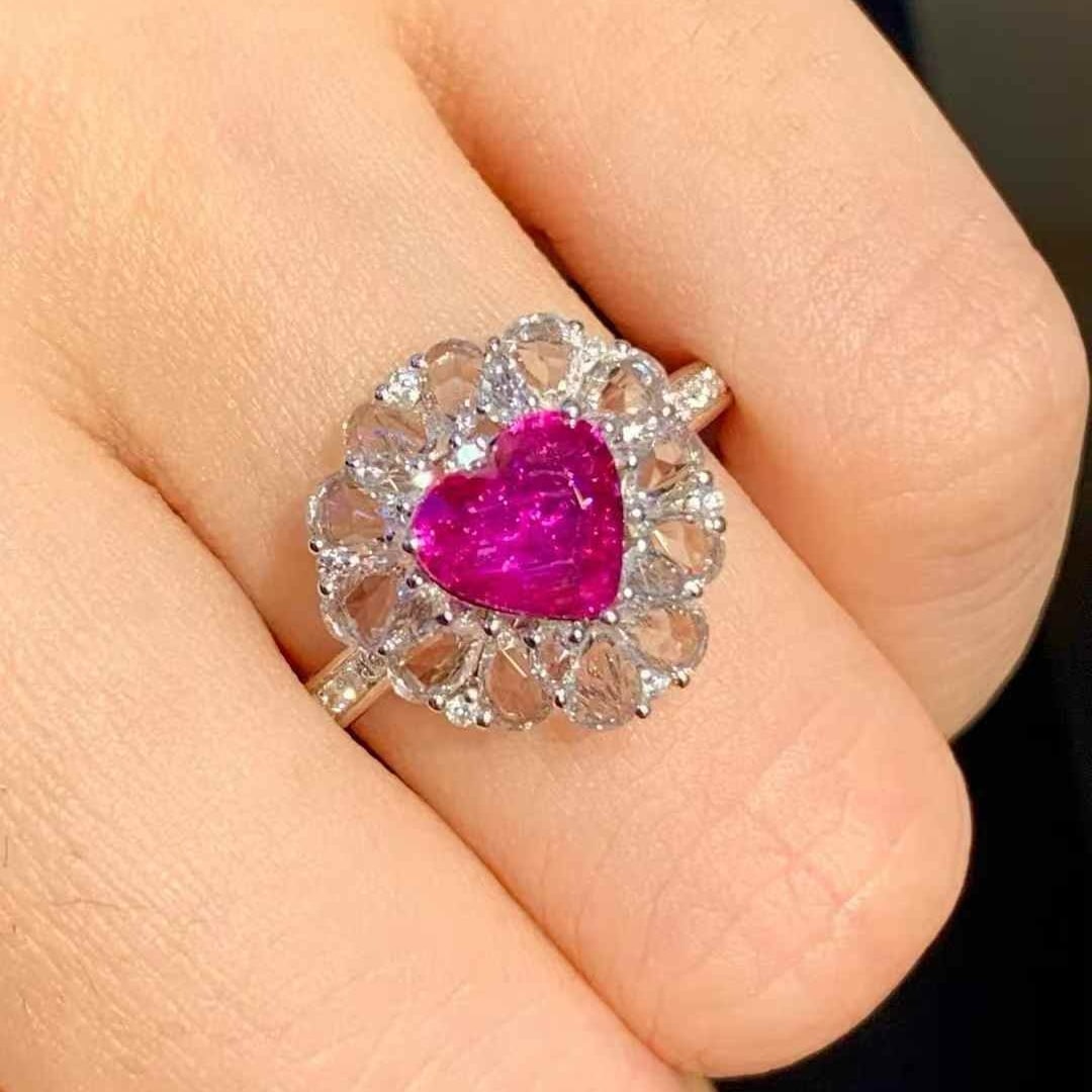 14k Gold 1.04 Ct Natural Ruby & Diamond Ring - 2