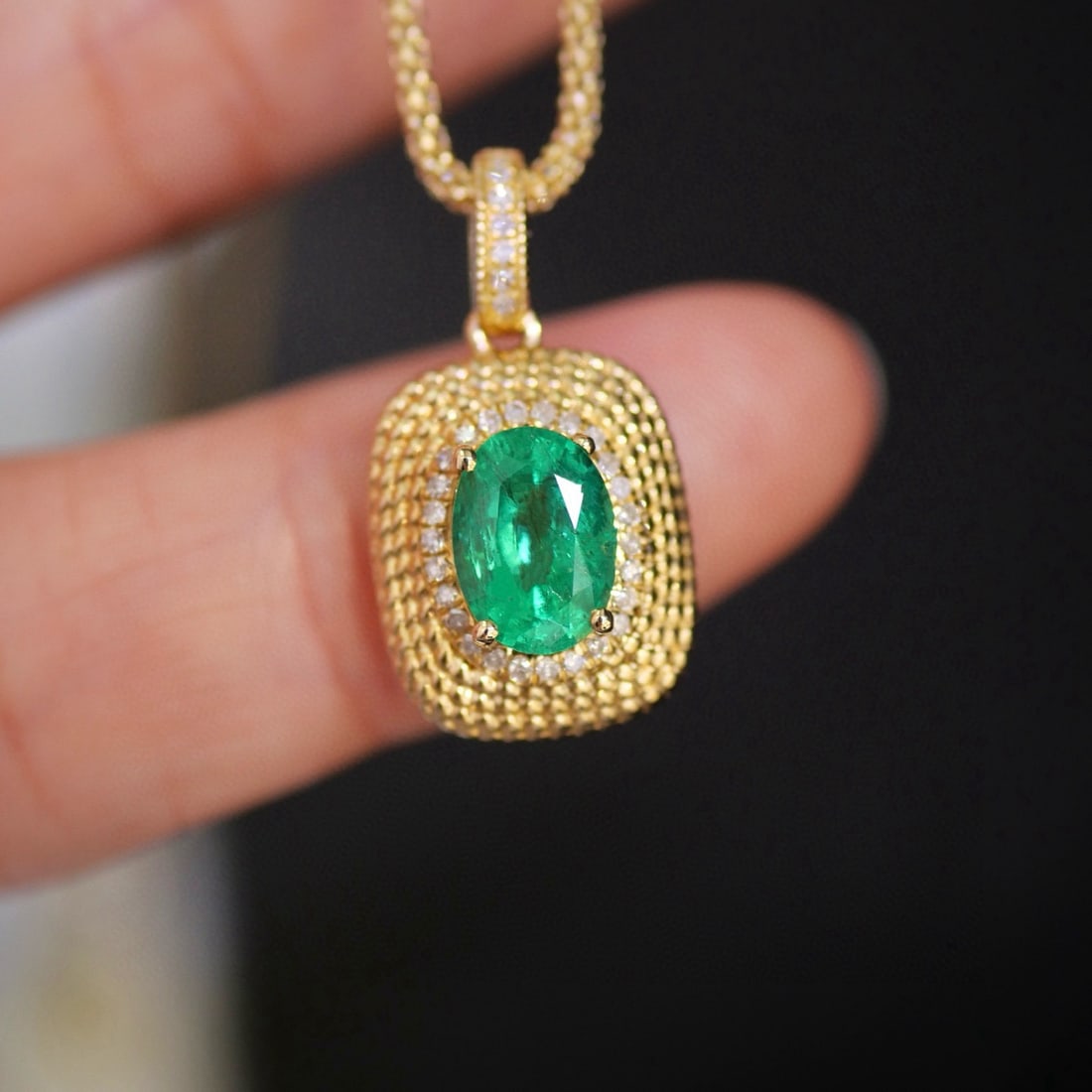 14k Gold 0.80 Ct Natural Emerald & Diamond Pendant( Without Chain ) - 2