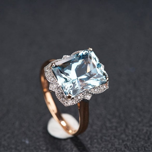 14k Gold 4.48 Ct Natural Aquamarine & Diamond Ring - 7