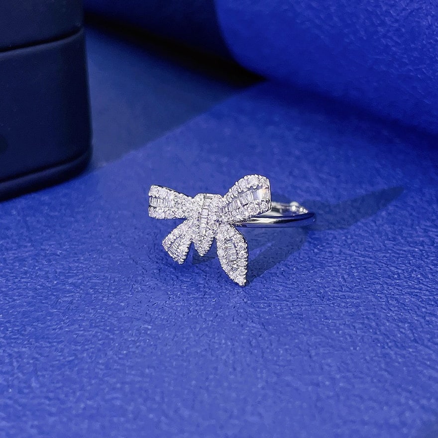 14k Gold 0.39 Ct Natural H Diamond Ring - 2