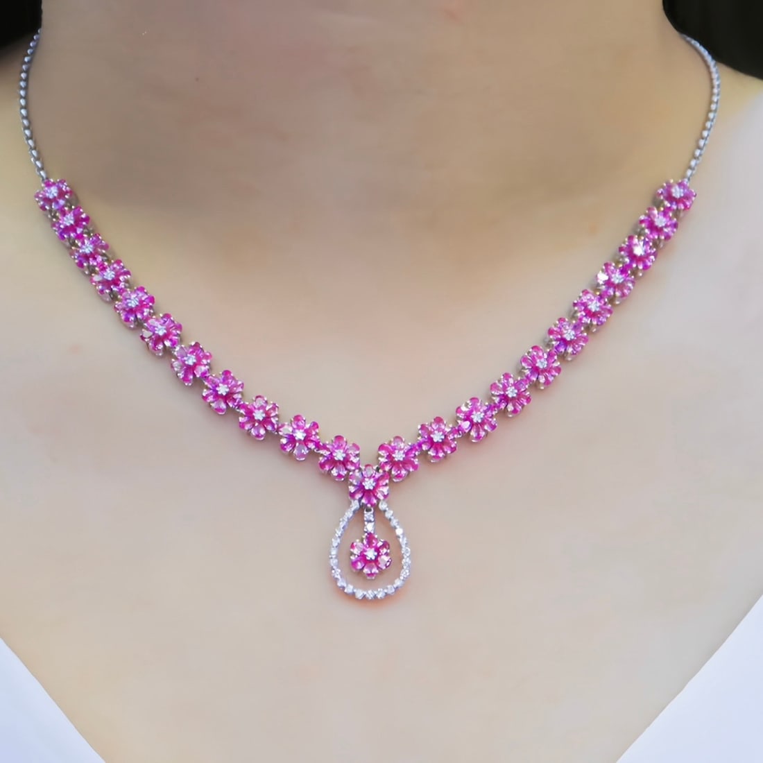 14k Gold 10.89 Ctw Natural Padparadscha Sapphire & Diamond Necklace - 4