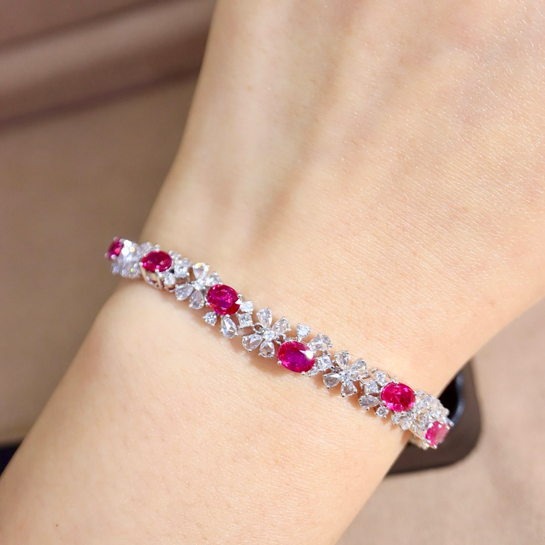 14k Gold 6.25 Ctw Natural Ruby & Diamond Bracelet - 7