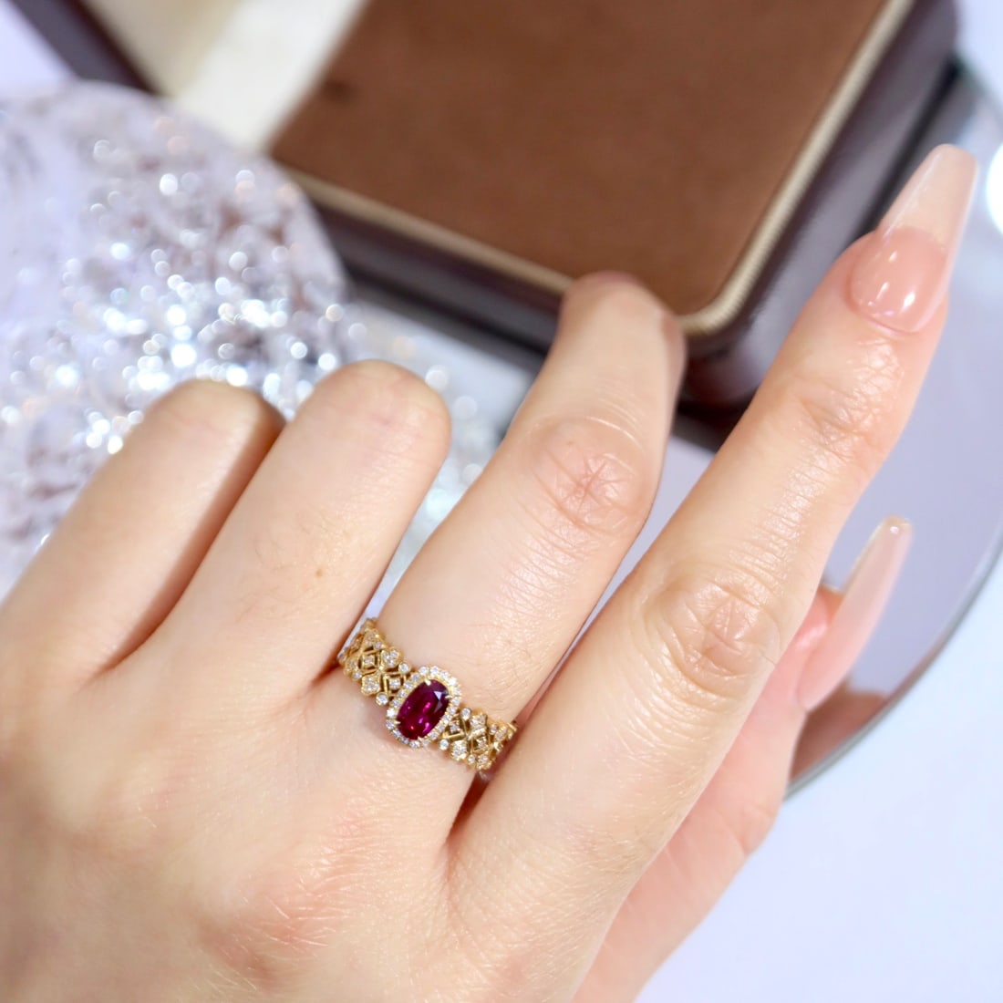 14k Gold 0.95 Ctw Natural Ruby & Diamond Ring - 4