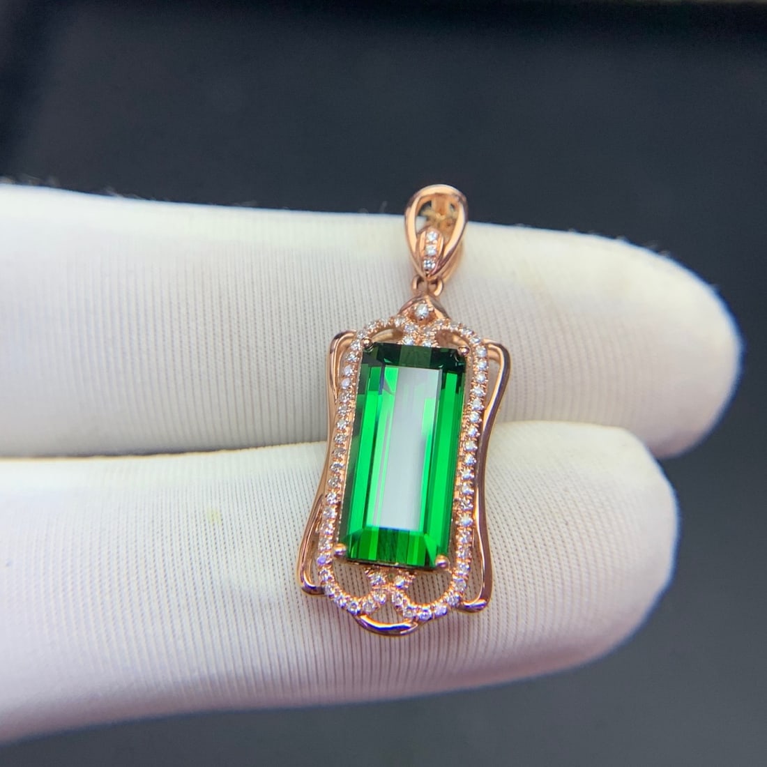 14k Gold 4.1 Ct Natural Tourmaline & Diamond Pendant( Without Chain ) - 7