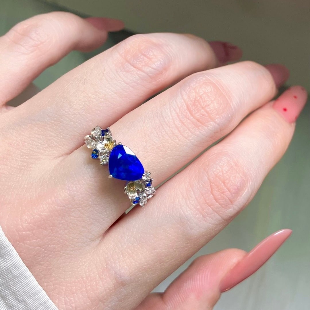 14k Gold 2.47 Ctw Natural Sapphire & Diamond Ring - 5