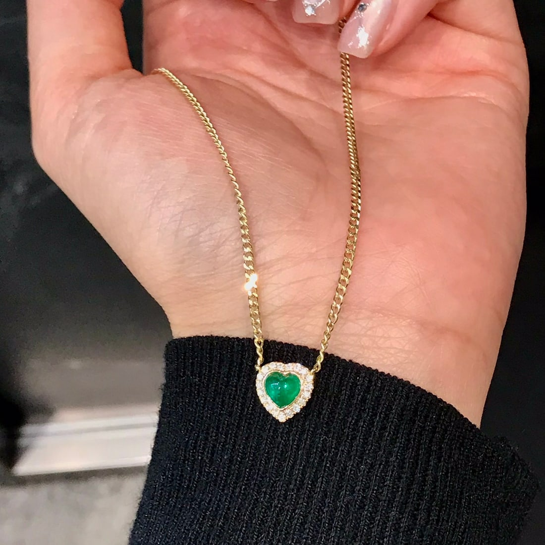 14k Gold 0.95 Ctw Vivid Green Natural Emerald & Diamond Necklace - 5