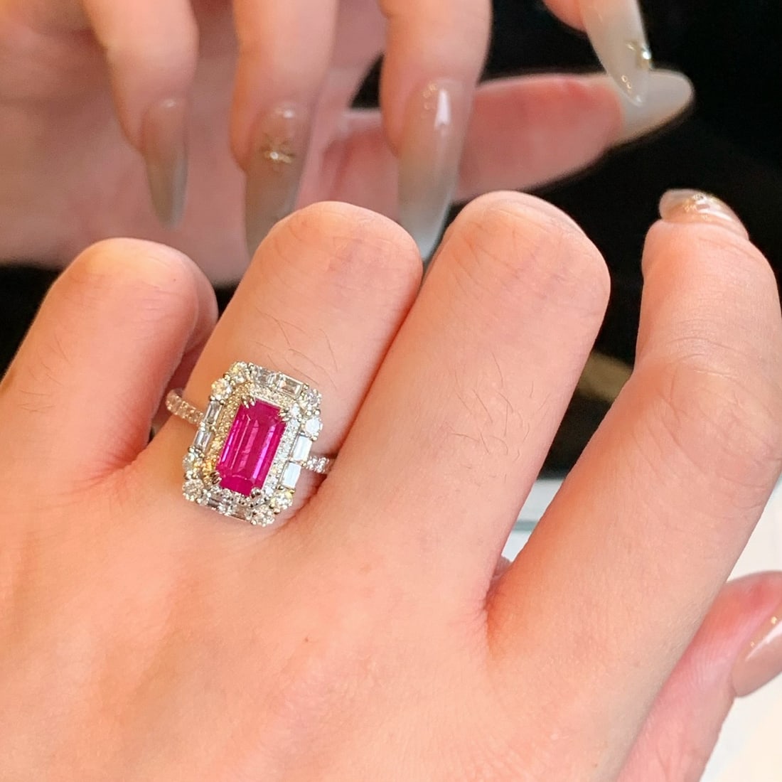 14k Gold 3.10 Ctw Natural Ruby & Diamond Ring - 3