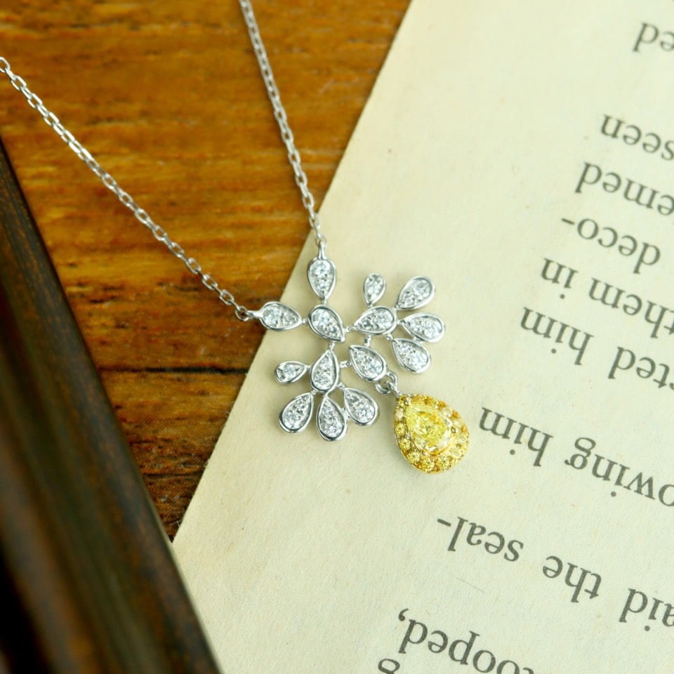 14k Gold 0.41 Ctw Natural Yellow Diamond & Diamond Necklace - 2