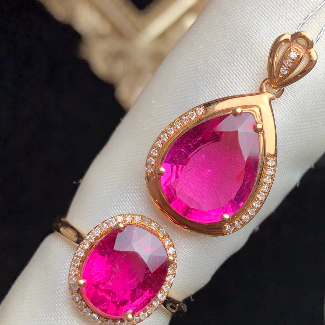 14k Gold 5.01 Ct Natural Tourmaline & Diamond Jewelry Set - 2