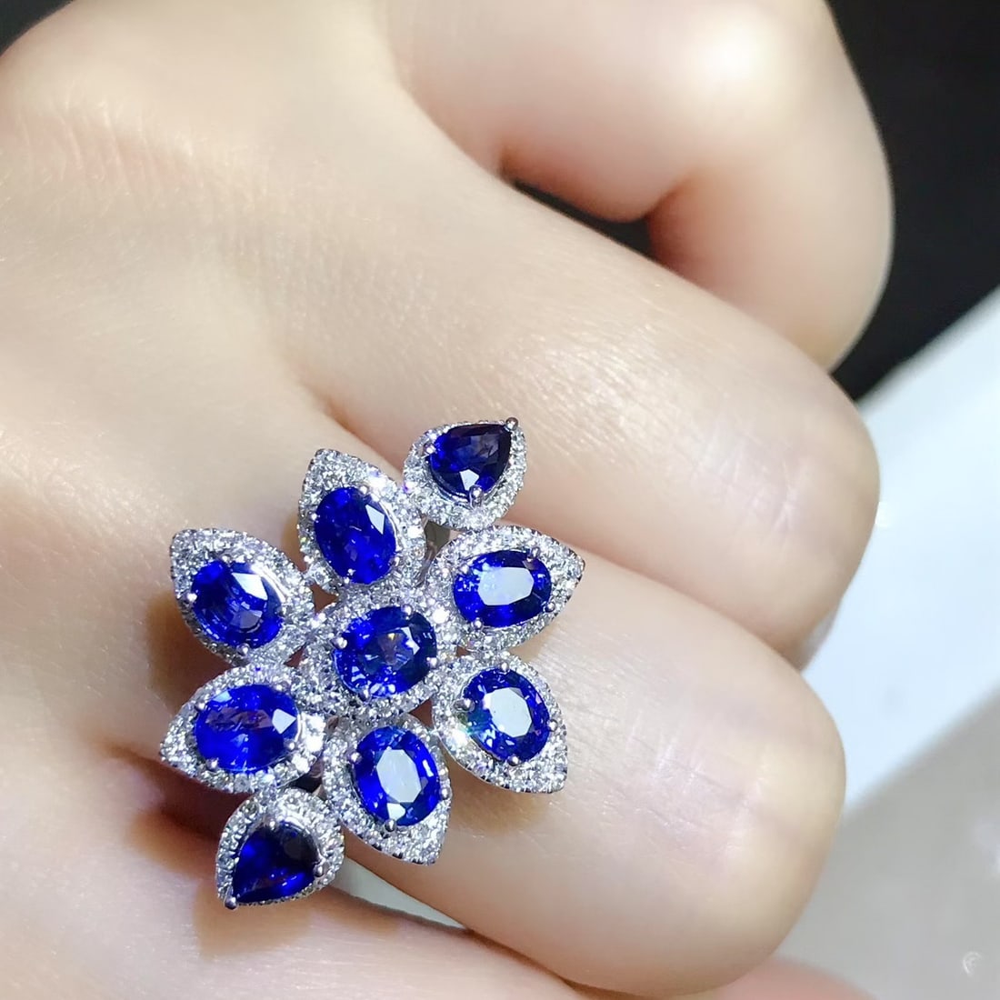 14k Gold 4.23 Ctw Natural Sapphire & Diamond Ring - 5