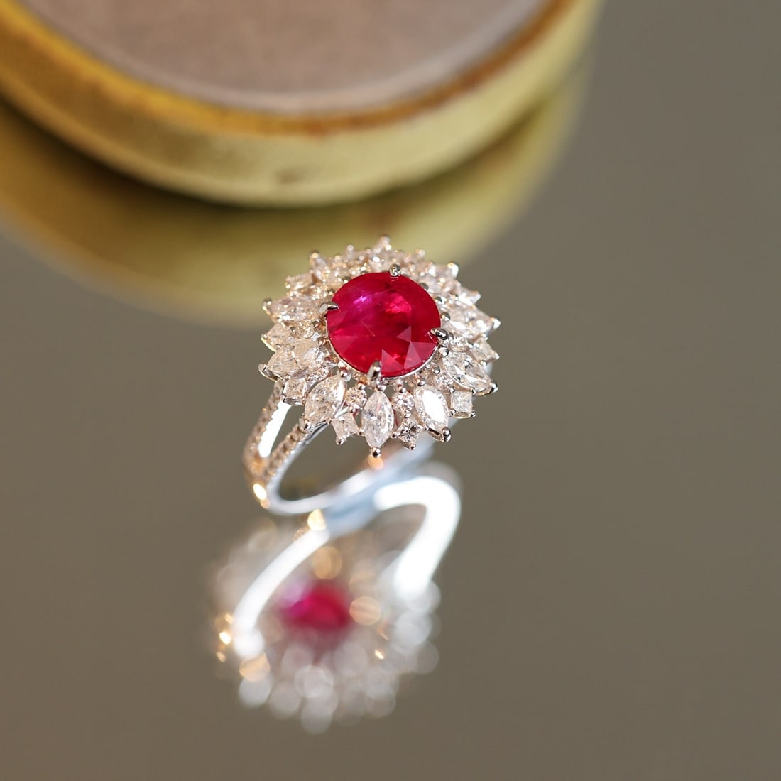 14k Gold 4.04 Ctw Natural Ruby & Diamond Ring - 5