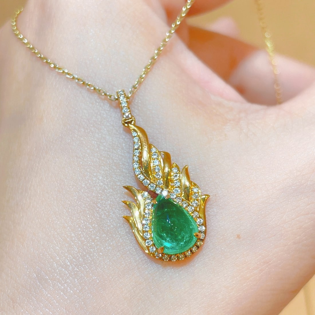 14k Gold 2.23 Ctw Natural Emerald & Diamond Pendant( Without Chain ) - 2