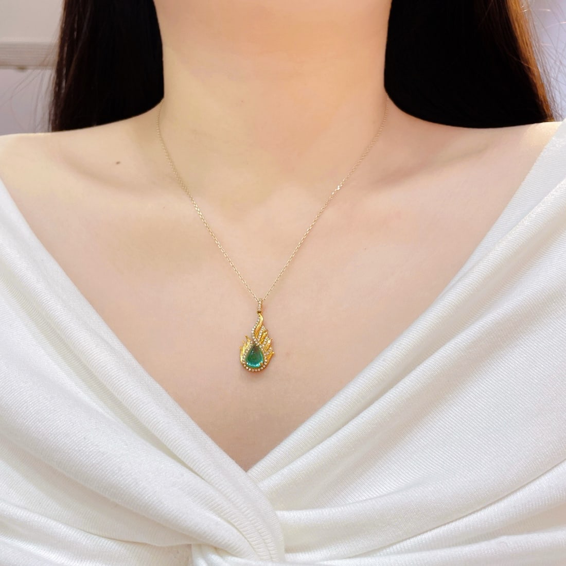 14k Gold 2.23 Ctw Natural Emerald & Diamond Pendant( Without Chain ) - 6