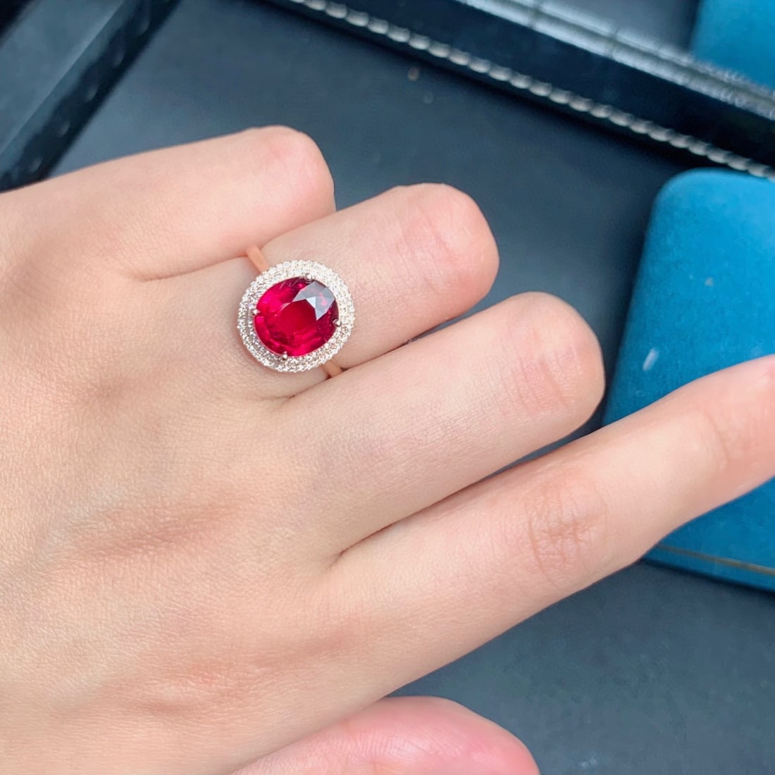 14k Gold 3.1 Ct Natural Tourmaline & Diamond Ring - 6