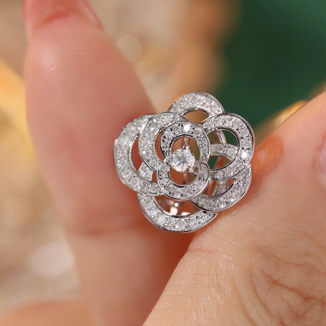 14k Gold 0.9 Ct Natural H Diamond Earrings - 2