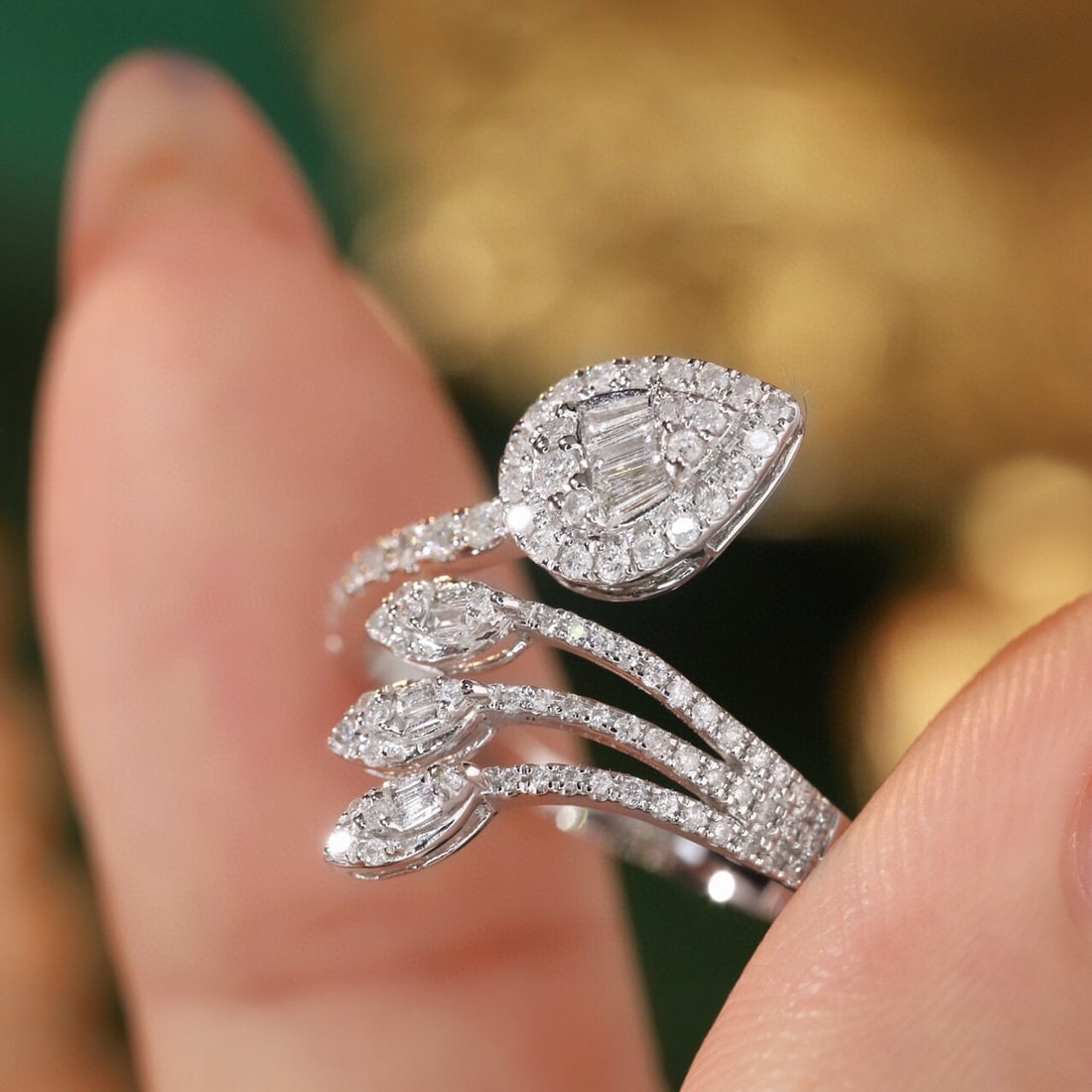 14k Gold 0.5 Ct Natural H Diamond Ring - 4