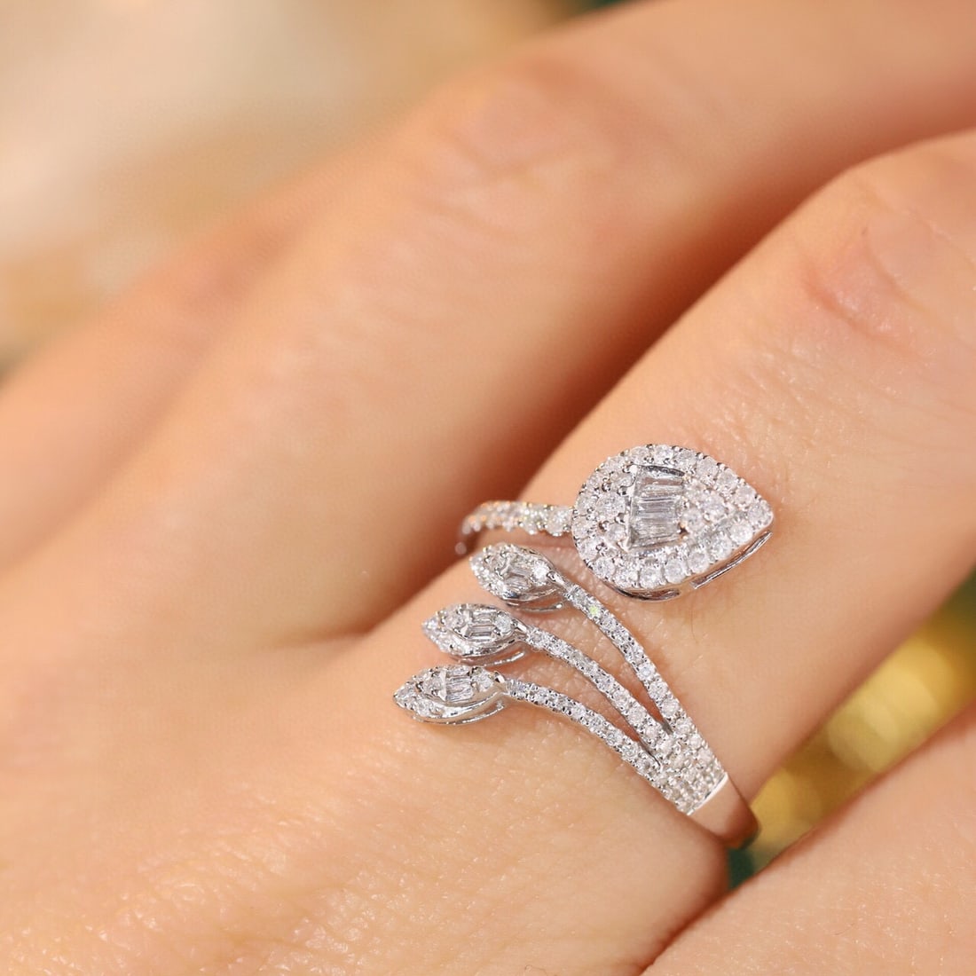 14k Gold 0.5 Ct Natural H Diamond Ring - 7