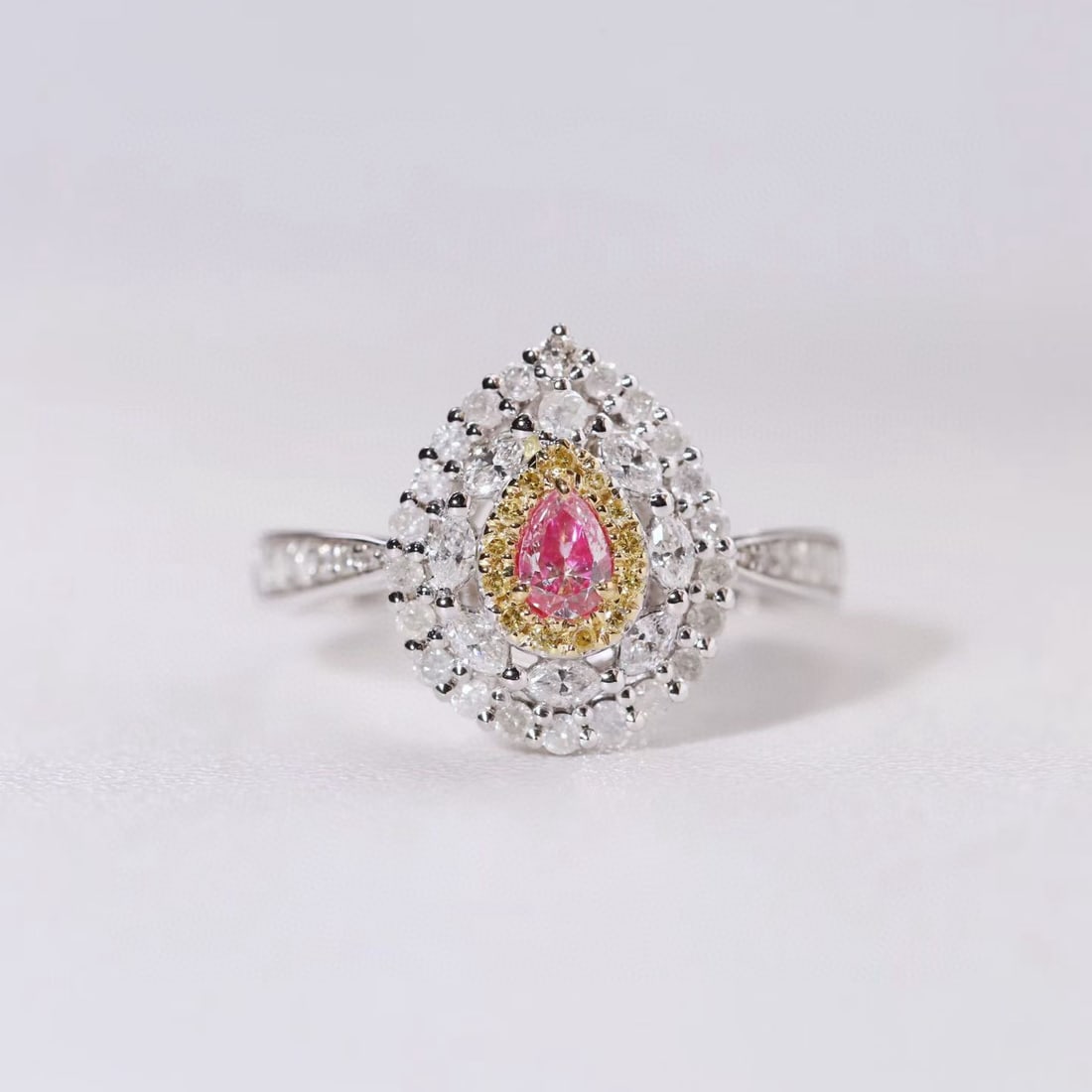 14k Gold 0.78 Ctw Natural Pink Diamond & Diamond Ring - 6