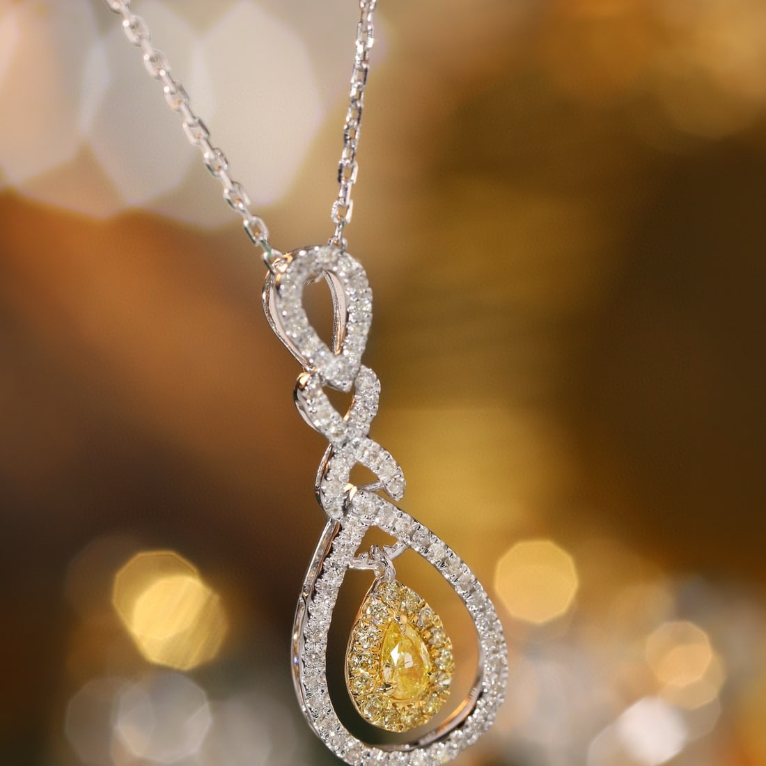 14k Gold 0.40 Ctw Natural Yellow Diamond & Diamond Necklace - 5